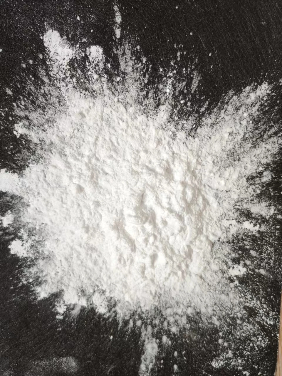 Enhancing Cosmetics with Silica Powder: A Guide to Choosing the Right Silica Powder Filler